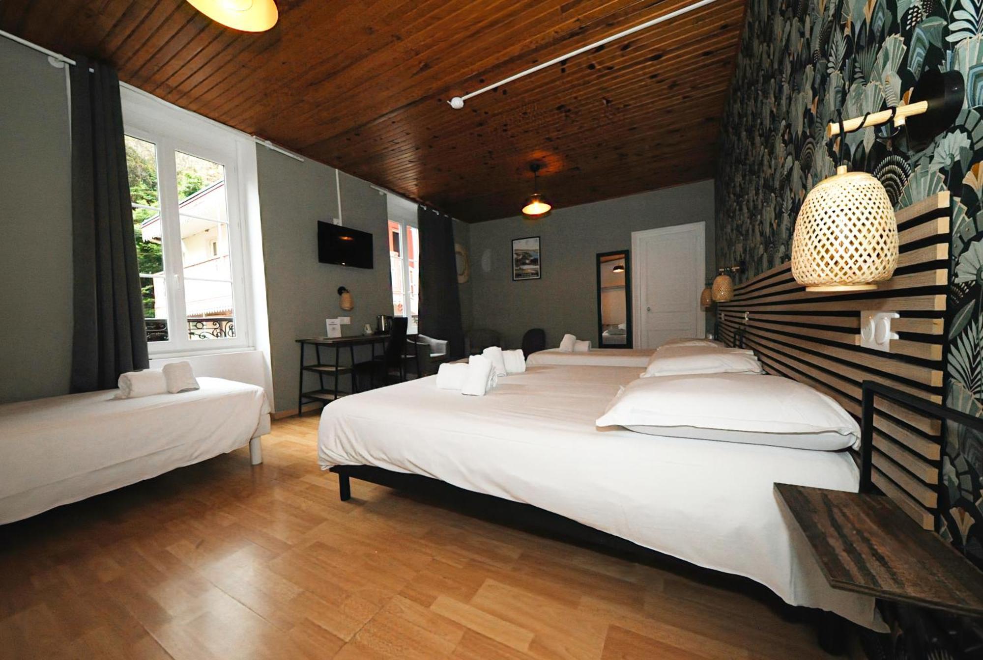Hotel & Restaurant Le Patio วิชี ภายนอก รูปภาพ
