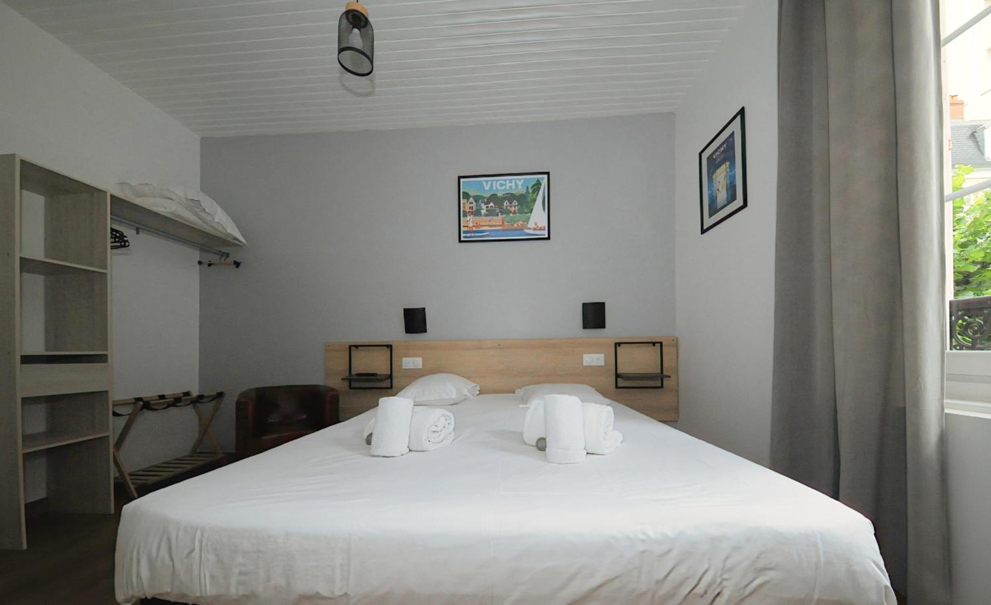 Hotel & Restaurant Le Patio วิชี ภายนอก รูปภาพ
